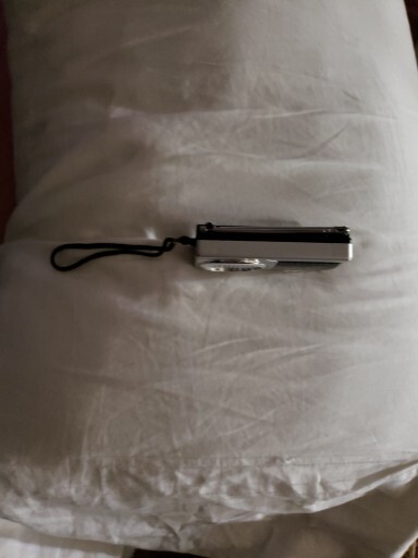 AM/FM Ultra Slim Radio U S News And World, Pocket Radio, Tested Works ...