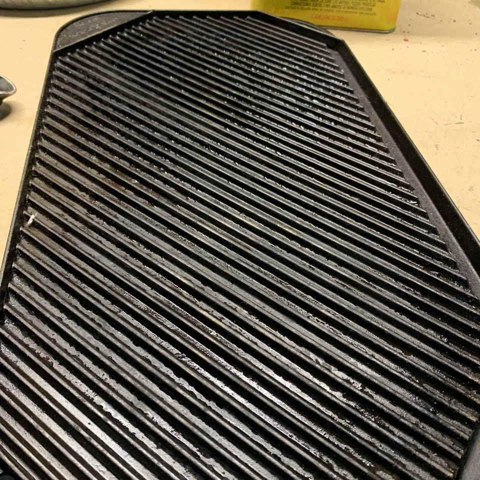 Plancha de parrilla de aluminio Nordic Ware antiadherente Pro Cast 19 1/2”x 11” envío gratuito Foto 3 de 4