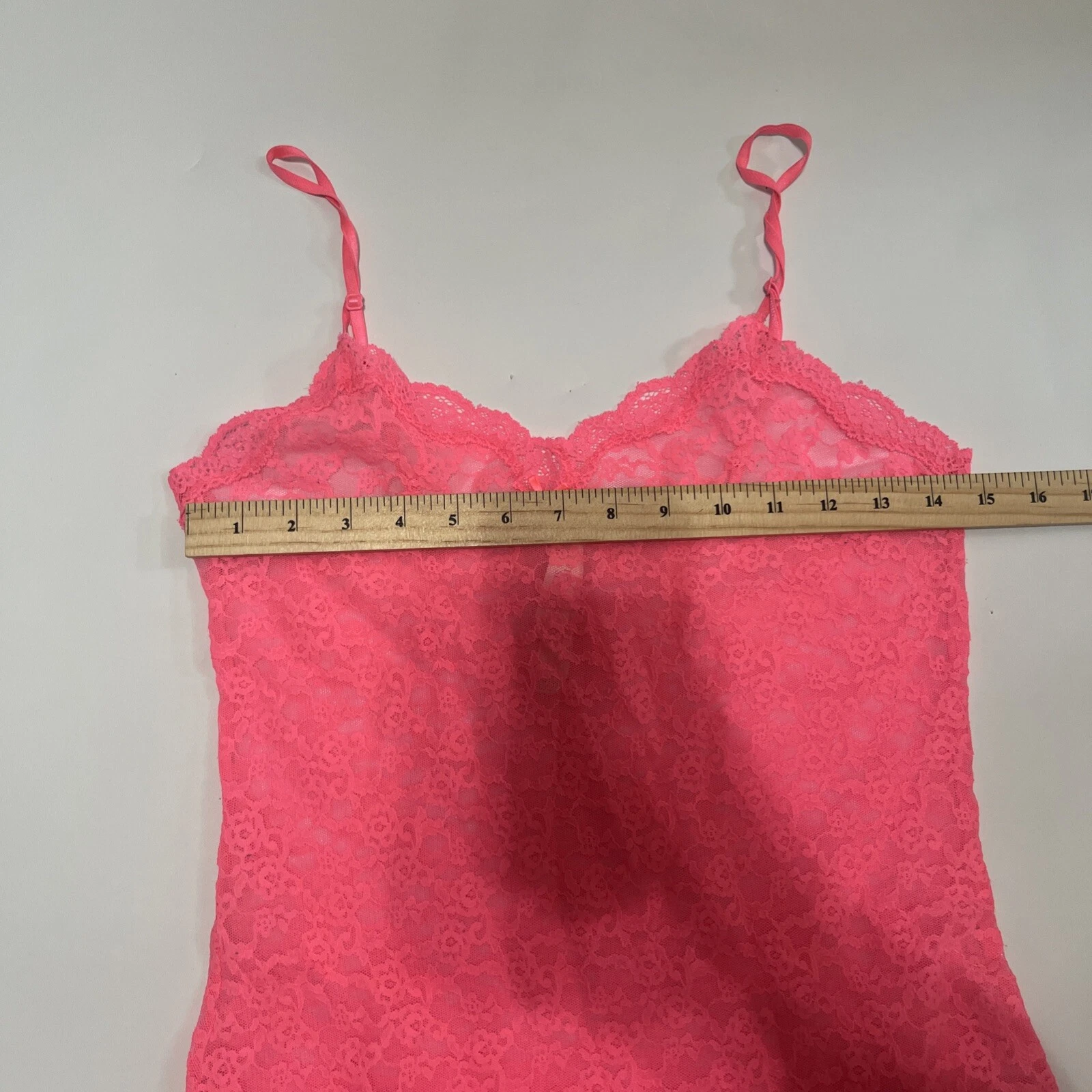 UNDERCOVER Victorias Secret Hot Pink taglia small camicia da notte completamente in pizzo mini abito fiocchi