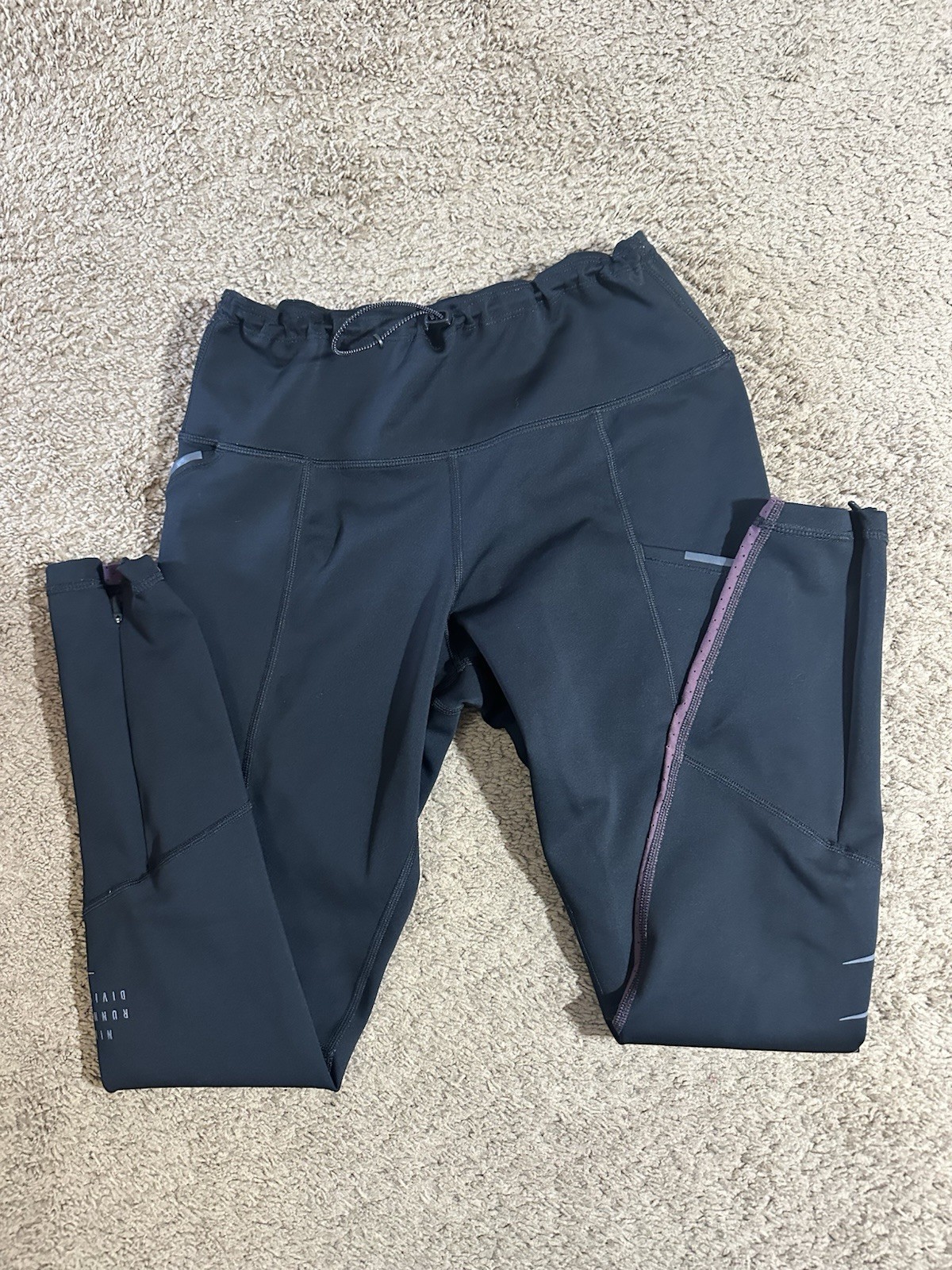 Nike Dri-FIT ADV Run Division Epic Luxe Women's Mid-Rise 7/8 Running Leggings M