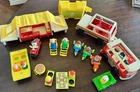 Vintage 1980 Little People Pop-Up Camper #992 Complete + Mini Bus/car/xtra Figs