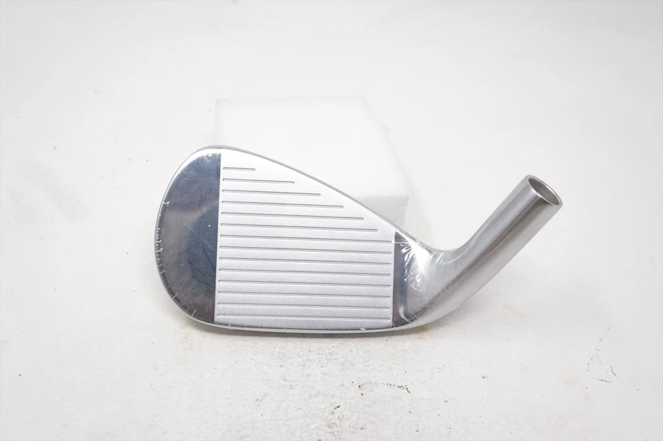 New Titleist 2023 T350 38* #9 Iron Club Head Only  1-15-B - Image 3 of 4