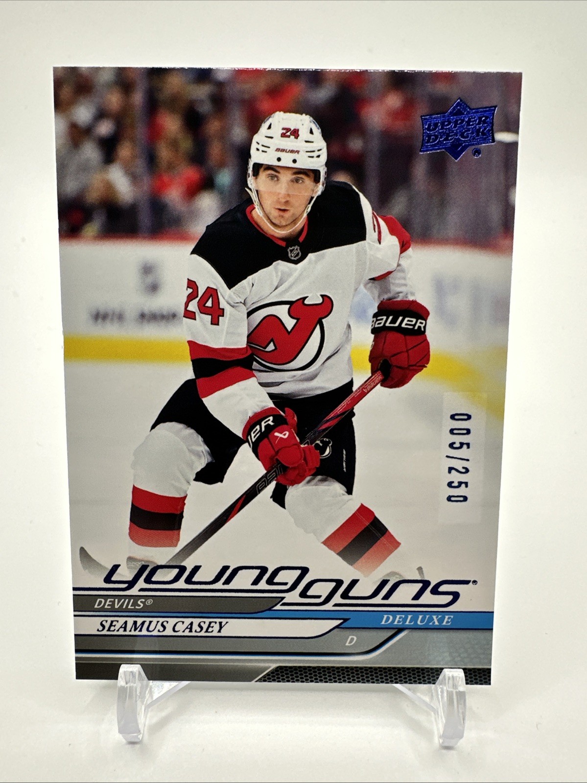 2024-25 Upper Deck Series 2 Young Guns Deluxe /250 Seamus Casey #489 Rookie RC