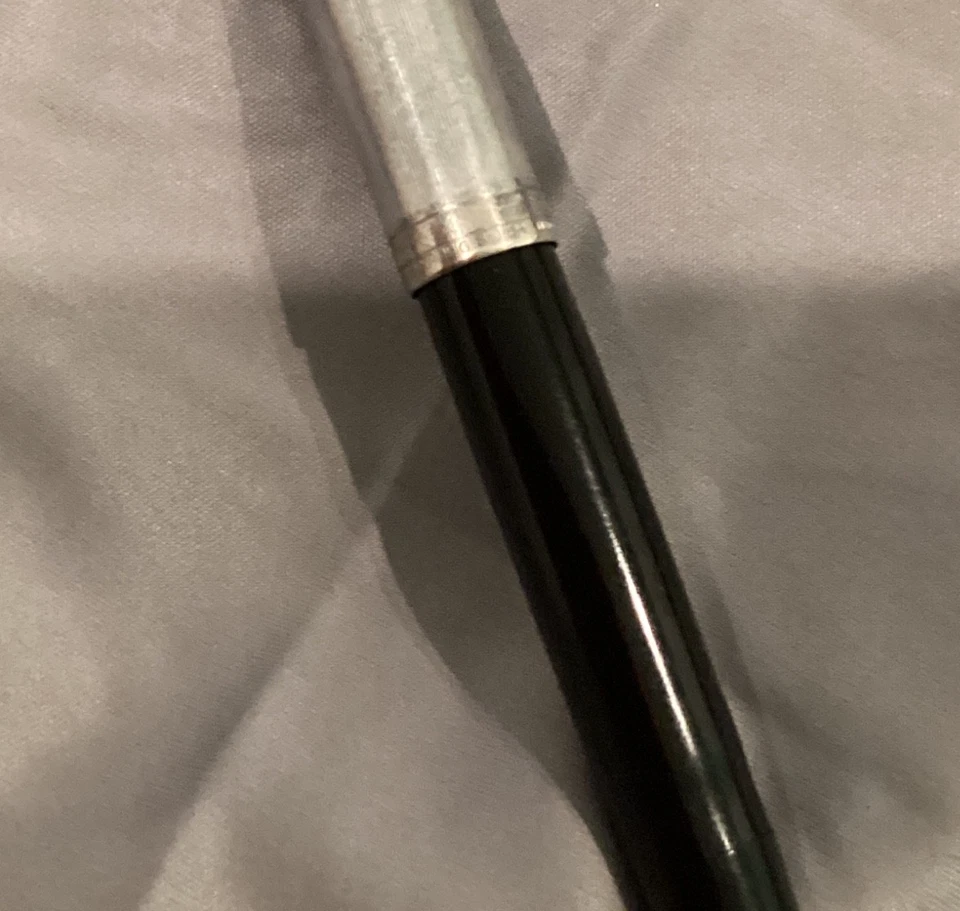 Parker 51 Vacumatic T6 plata de ley, banda de flecha, clip de oro con diamante azul Foto 2 de 4