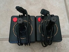 Atari Flashback 3 Classic Game Console Two Controllers Tested Works Great.