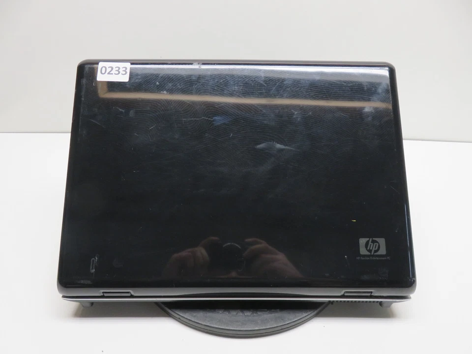 HP Pavilion DV9428NR Laptop AMD Turion 64 x2 2GB Ram No HDD or Battery - Image 3 of 4