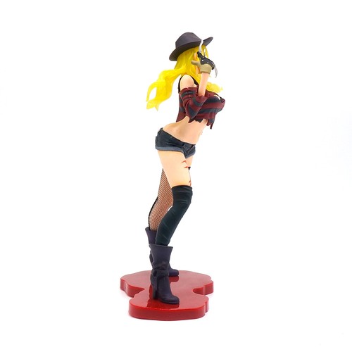 Freddy Vs. Jason Female 8" PVC Figure Model Toy Horror Statue Gift New In Box - Picture 25 of 43