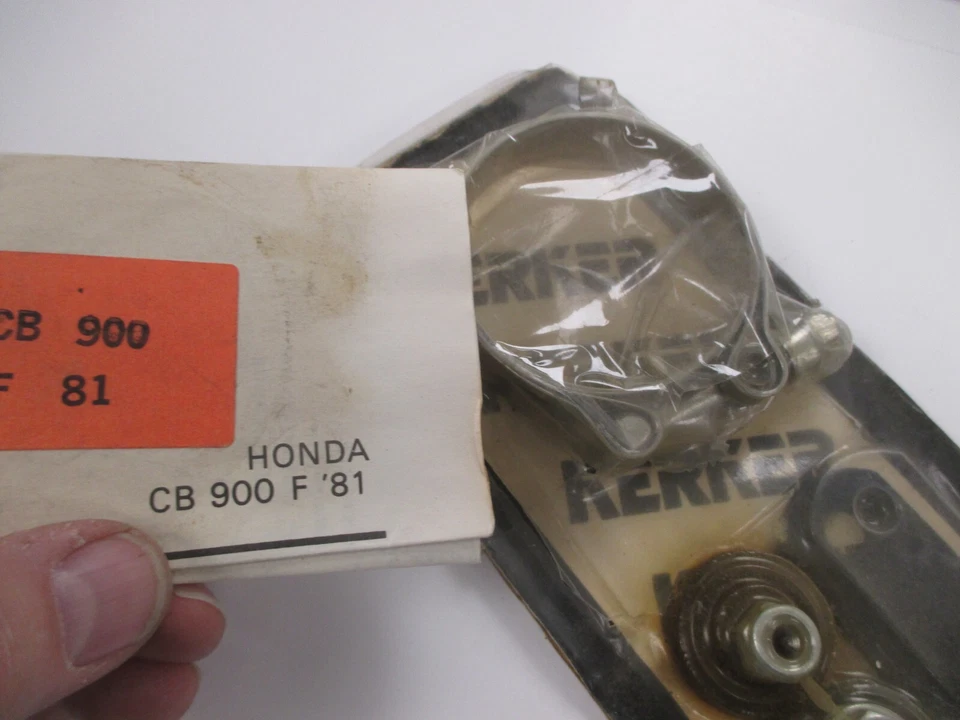 OLD STOCK KERKER EXHAUST MOUNTING HARDWARE / HONDA CB900F Foto 2 de 4