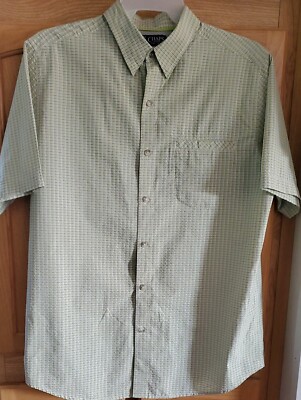 CHAPS Mens Sz L Performance Easy-Dry Wicking S/S Button Fishing Shirt Breathable