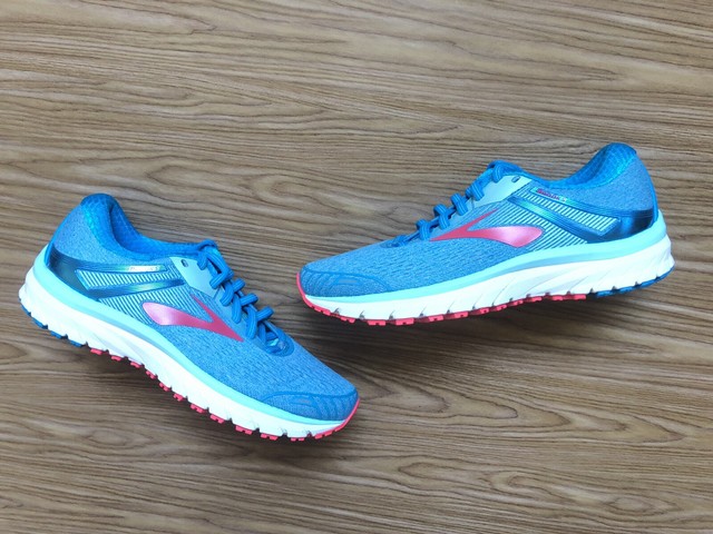 brooks adrenaline gts 18 womens size 6.5