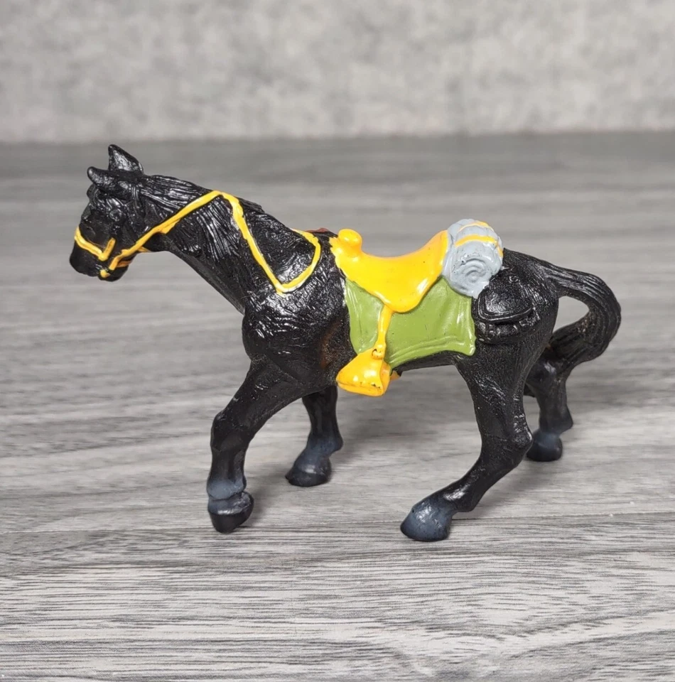 Silla de montar Bullyland caballo negro hecho en Alemania vaquero occidental Foto 4 de 4