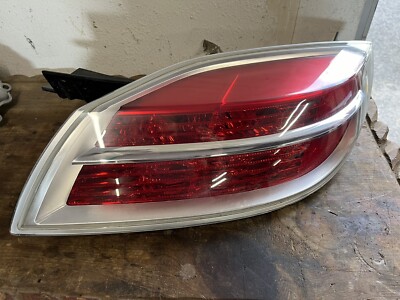 SATURN SKY PASSENGER TAIL LIGHT OEM 25854810 | eBay SATURN SKY PASSENGER TAIL LIGHT OEM 25854810 | eBay