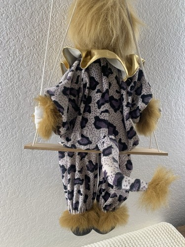 Cats Doll on Swing Marionette Painted Face Porcelain Leopard Print Vintage - Picture 7 of 7