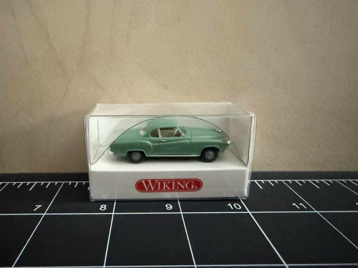Miniature Anguplas – Borgward Isabella – Voiture De Collection Ancienne