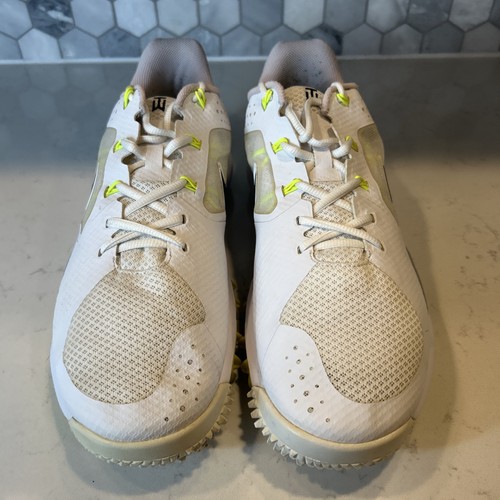 Zapato de golf Nike Tiger Woods Limited TW2014 Volt 652627-100 sin clavos para hombre 12 usado en excelente estado - Imagen 16 de 22