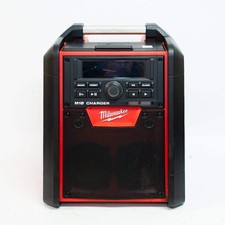 Milwaukee 2792-20 M18 Jobsite Bluetooth Radio/Charger