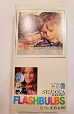 Sylvania Blue Dot M3B Flashbulbs Vintage Box of 11 Blue Bulbs