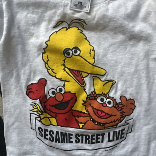 Vintage 1990s Sesame Street Live Elmo, Big Bird, Zoey T-shirt Kids 2/4 - Picture 2 of 4