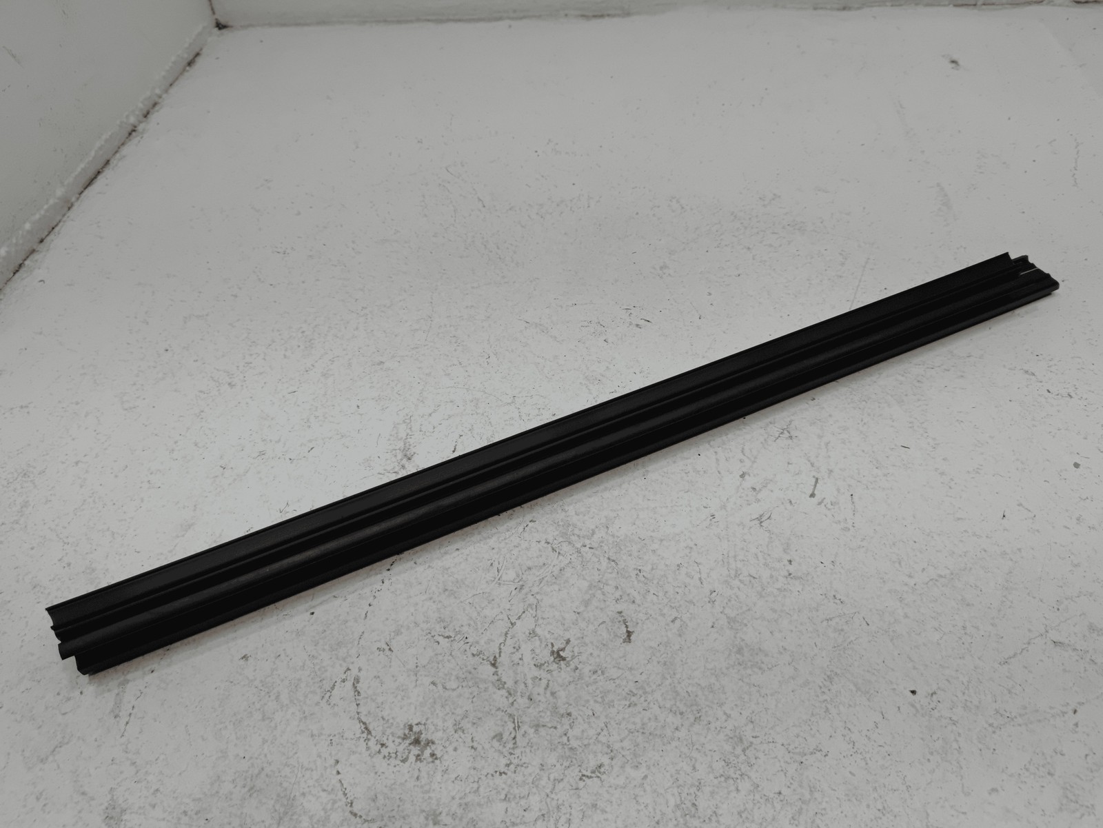 Toyota Camry Rear Driver Side Door Window Inner Belt Weatherstrip Seal OEM 18-25