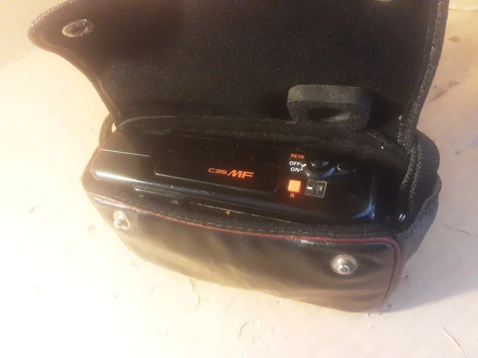 Konica C35 MFD Rangefinder w CASE, JAPAN - Image 3 of 4
