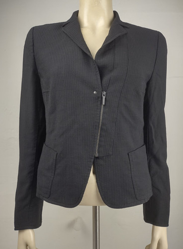 Akris Punto black 100% wool zip front blazer jacket ladies size 8