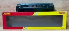 Hornby 'OO' R3068 Warship Class 42 "Formidable" Diesel Locomotive D802 Boxed.