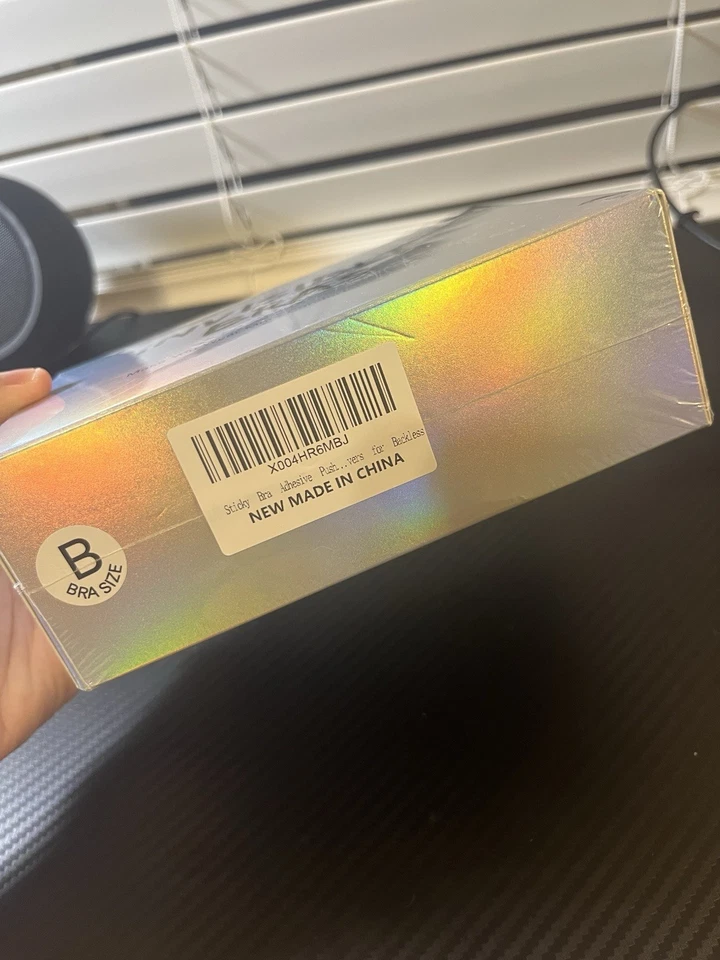 Sticky Bra Adhesive Push Up Invisible Strapless Bras - Image 2 of 3