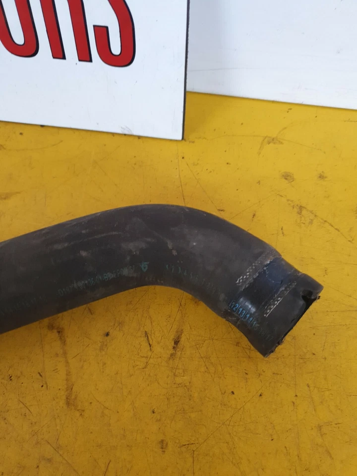 Tubo de refrigerante para motor Ford Ka Mk2 tubo de manguera de radiador de agua 1,2 gasolina AAAA 09-16 Foto 2 de 4