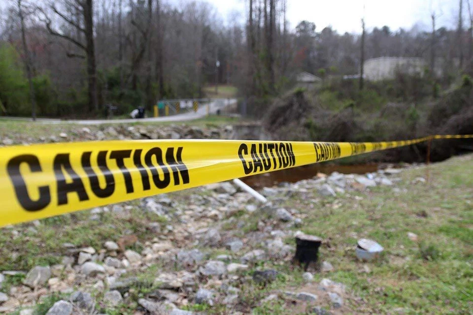 Caution Tape 3"x1000' Pack of 12 Rolls as Seen on Amazon Danger Tape Barricade - Image 4 of 4