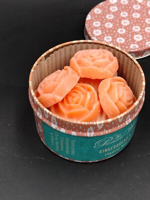  The Pioneer Woman 10 Pieces Wax Melts in Floral Tin, Gingerbread & Spice
