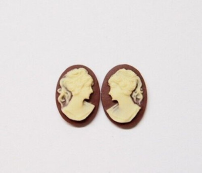 16 - Vintage 14x10mm Cream /Brown L/R Matching Ponytail Women Resin Cameos Cabs