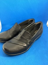 Clarks Collection Esha Marigold Slip On Leather Loafers Heels Womens Size 8m