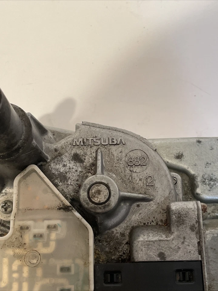 Двигатель заднего стеклоочистителя 2007 Dodge Caliber в сборе изготовитель оборудования - Изображение 2 из 4