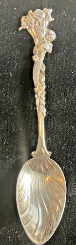 Vintage GORHAM No. 18 Sterling Silver Coffee/Tea Spoon 4 ⅛" Floral Design