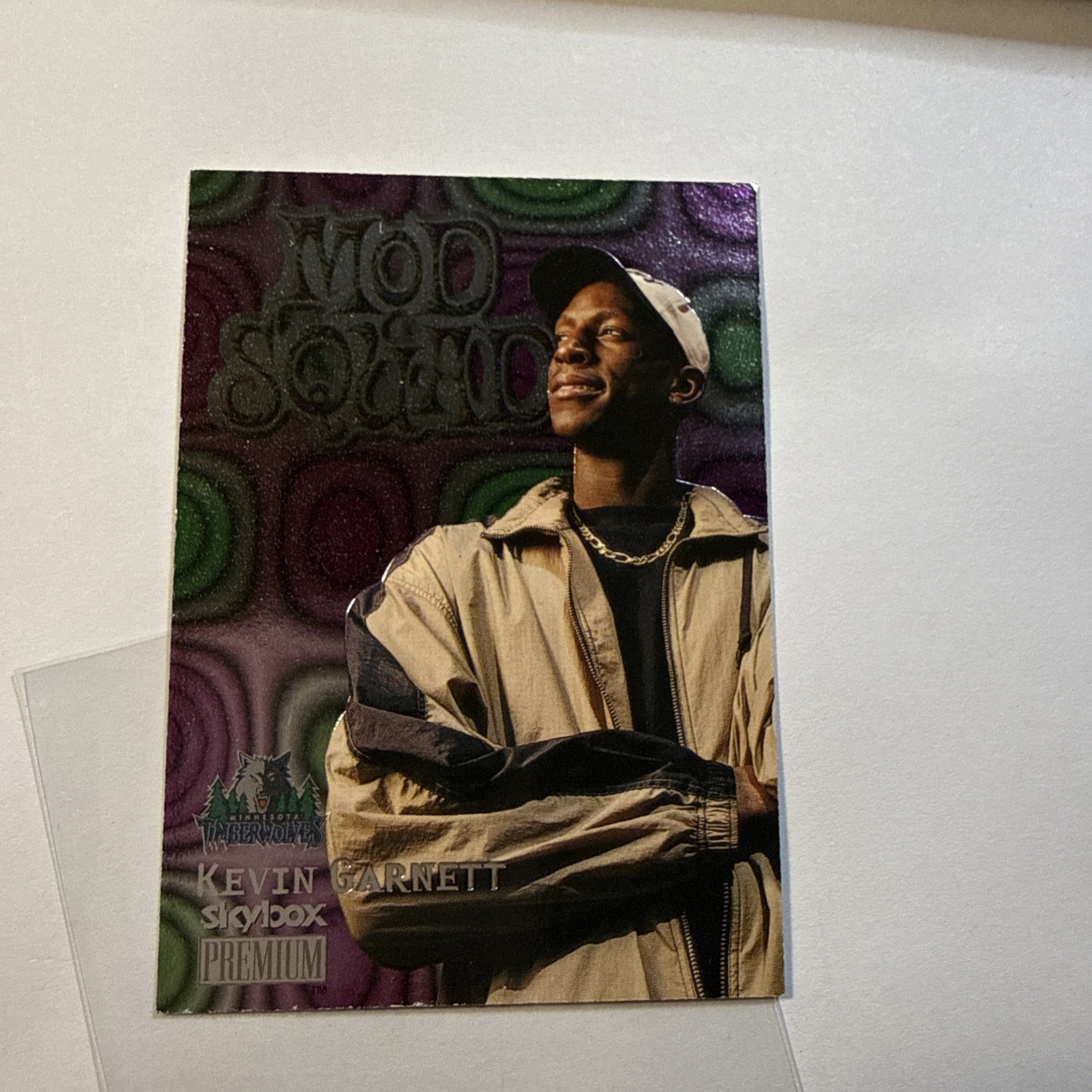 1998/99 Skybox Premium Kevin Garnett Mod Squad Insert #5 Timberwolves Basketball