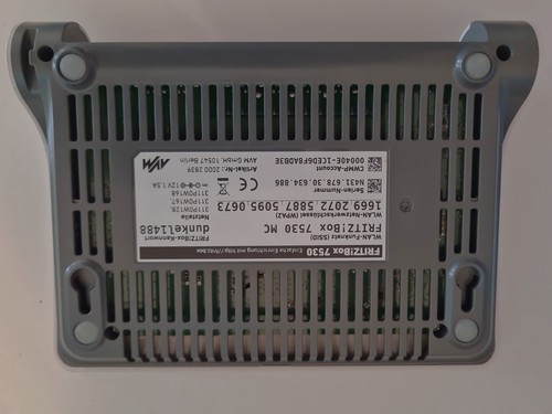 AVM FRITZ Box 7530 WLAN Router - Weiss (20002839) - Bild 4 von 5