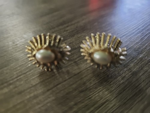 Pendientes Coro Retro Vintage Tono Plata Perla Tornillo Trasero - Imagen 4 de 6