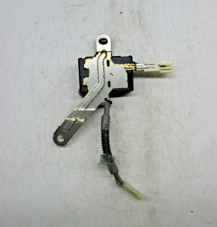 Lexus IS350 IS250 IS-F 05370 701J C25S2B 2008 relé descongelador de vidrio trasero Toyota Foto 4 de 4