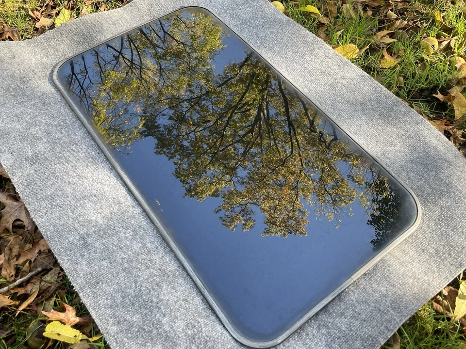 GMC Yukon Tahoe Suburban 2000-2006 techo corredizo vidrio Foto 4 de 4