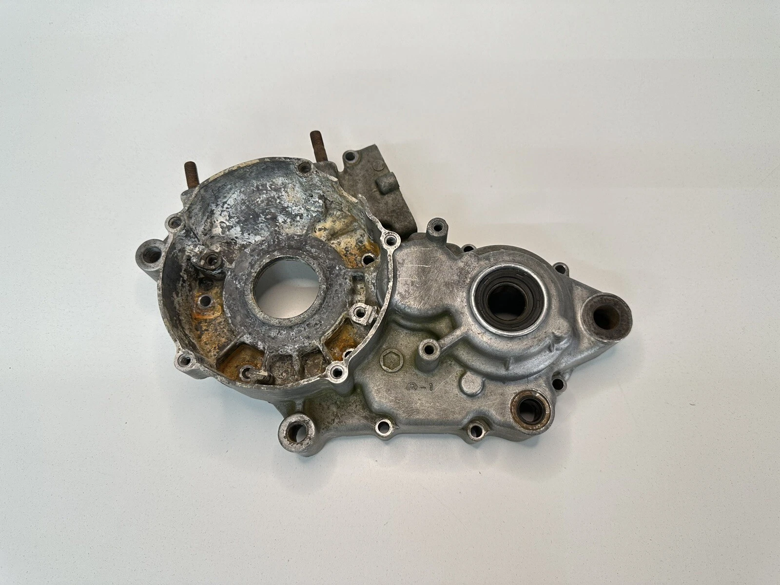 USED OEM 90 1990 KAWASAKI KX 125 KX125 LEFT SIDE ENGINE MOTOR CASE CRANKCASE