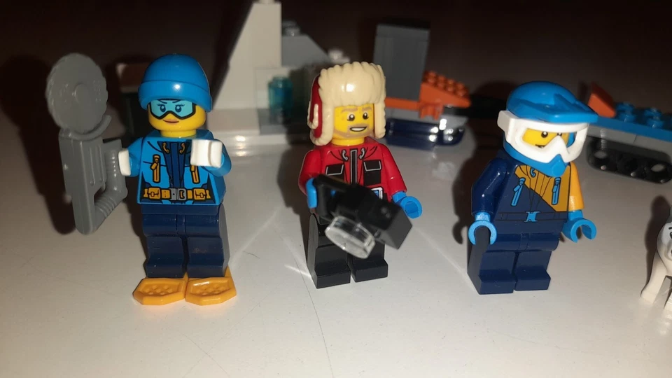 LEGO City 60191 Arctic Exploration Team, foto 2 di 5