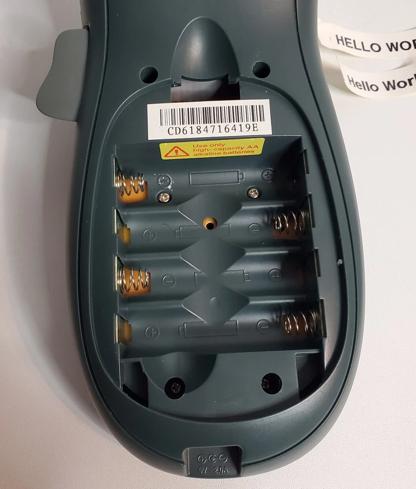 DYMO LetraTag 100H Handheld Label Maker Pre-owned Works Great