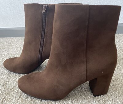 Christian Siriano Womens Size 11 Faux Dark Brown Suede Ankle Boots Booties  Zip