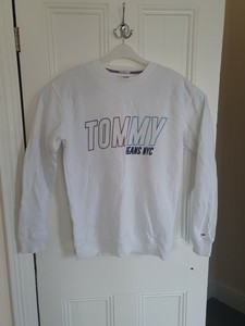 tommy jeans white jumper
