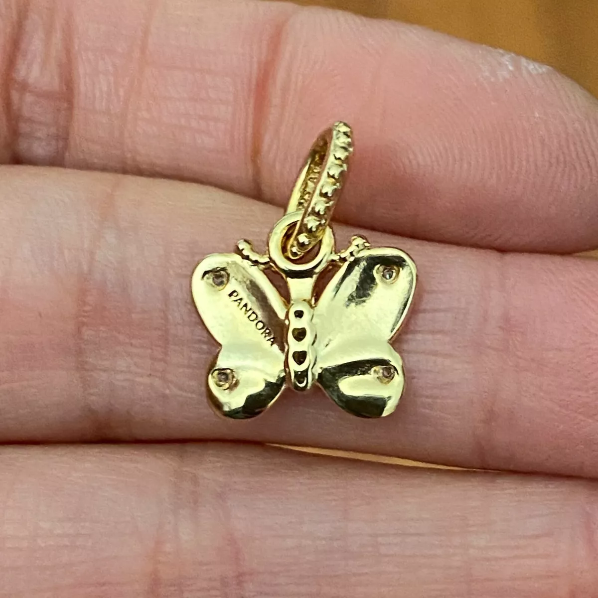Pandora gold clearance butterfly charm