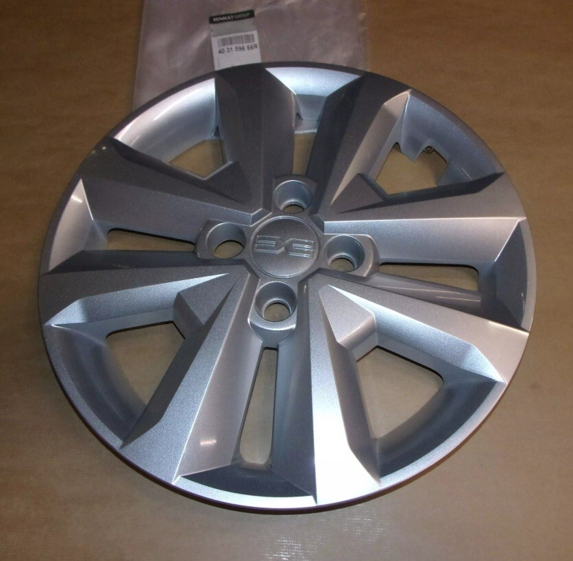 Enjoliveur de roue 15 pouces Dacia Logan III finition argentée d'origine 403159666R