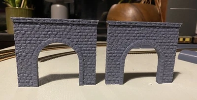 HORNBY Tunnel Single Track Stone Portals Model Railway Train TT Gauge 1:120 Two Pieces