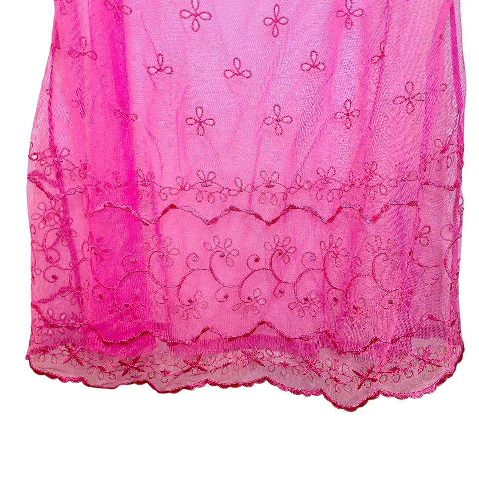 复古 Y2K 2004 Victoria’s Secret 婴儿娃娃孔眼透明网眼迷你懒人连衣裙粉色 — 第 4/4 张图片