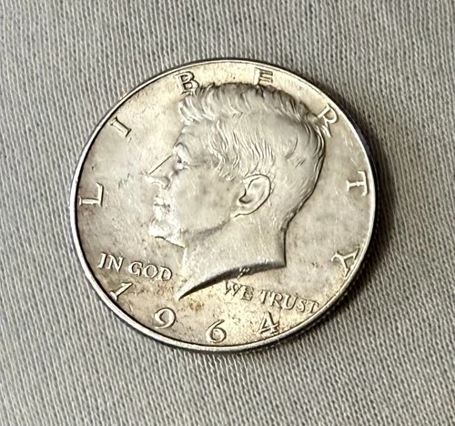 ☆90% Silver 1964 JFK Kennedy Half Dollar Brilliant Uncirculated #1☆