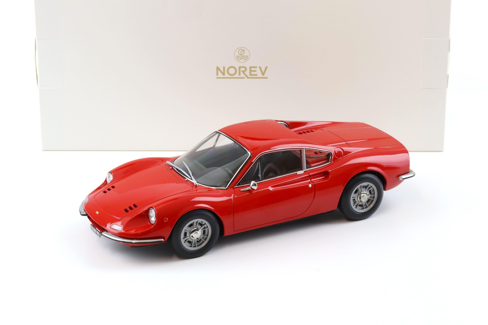 1:18 Norev Ferrari Dino 246 GT Coupe 1968 Red